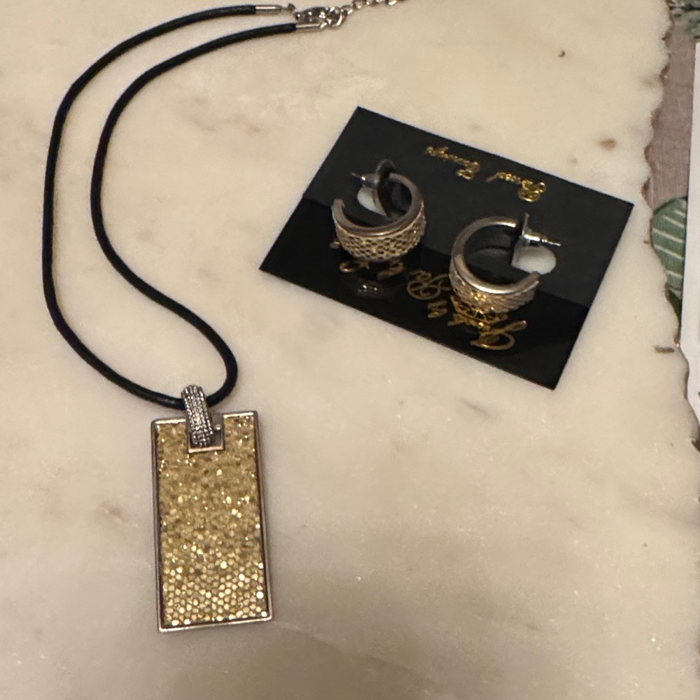 Park Lane Gold Glam Necklace with Earrings